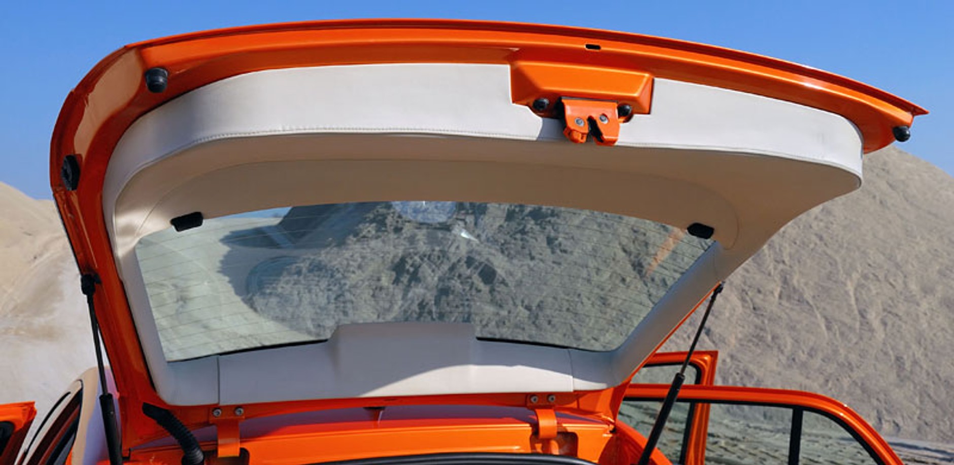 Garaż tunera: Škoda Fabia 1.4 16V – lisek pustynny