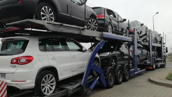 Sprowadzane auta — sprawdzamy, w jakim są stanie