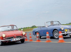 NSU Wankel-Spider kontra MG Midget - odwaga czy zabawa