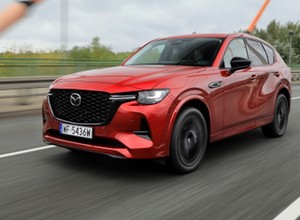 Oszczędna w mieście, szybka na trasie. Pierwszy test nowej Mazdy CX-60 2.5 PHEV