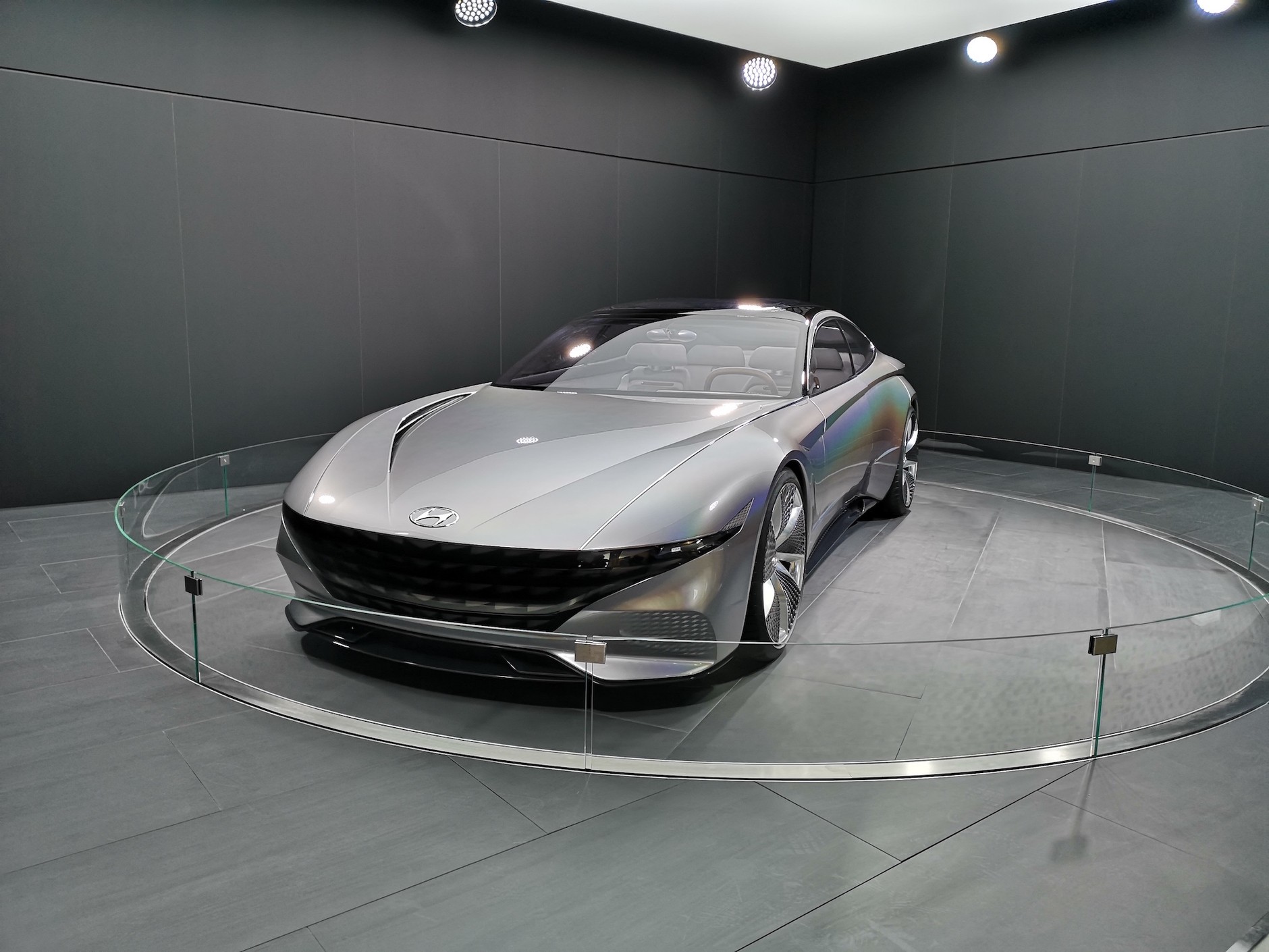 Hyundai Le fil Rouge