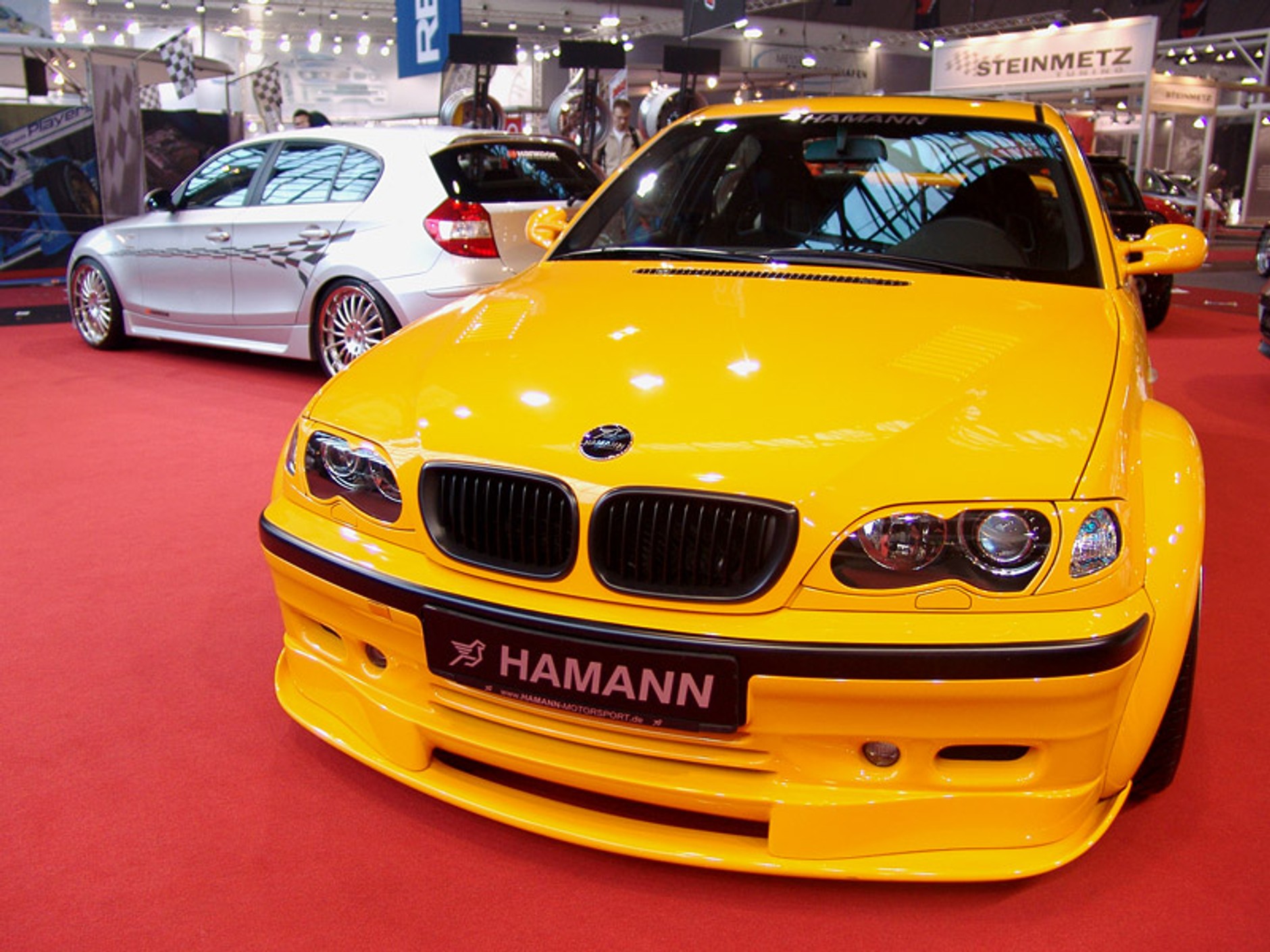 Tuning World Bodensee 2007: dziewczyny i samochody (fotogaleria)