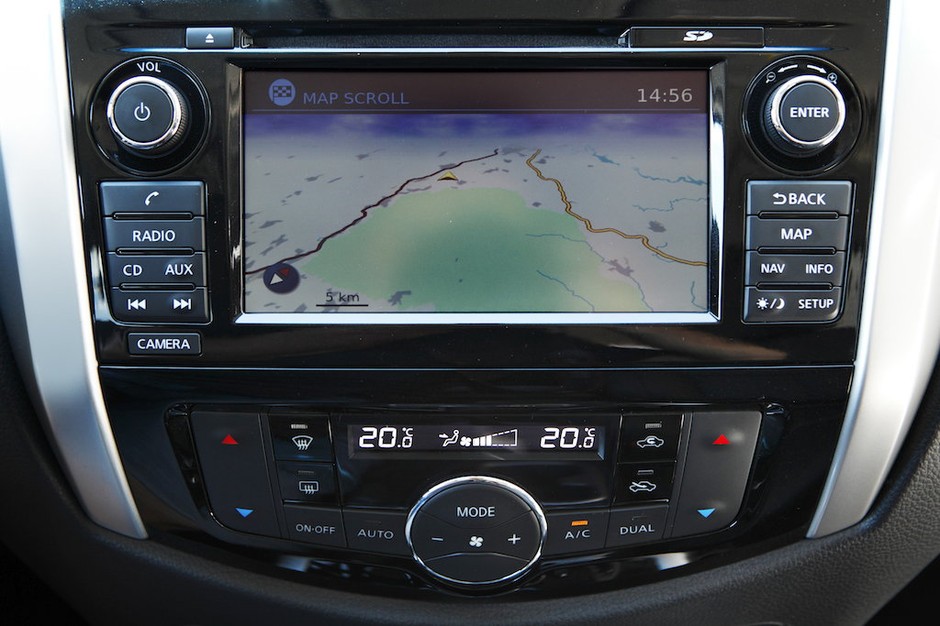 Nissan Navara NP300