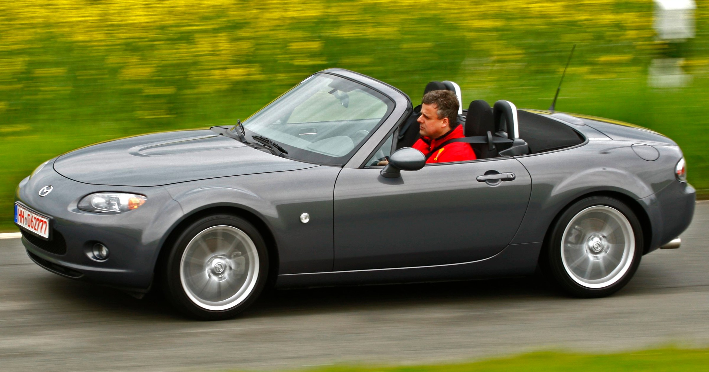 Sprawdzamy Mazdę MX-5: świetny roadster, tylko ta korozja...