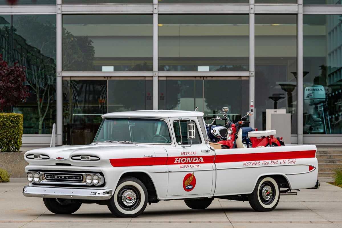 Chevy Delivery Truck-auto dealerów Hondy z lat 60
