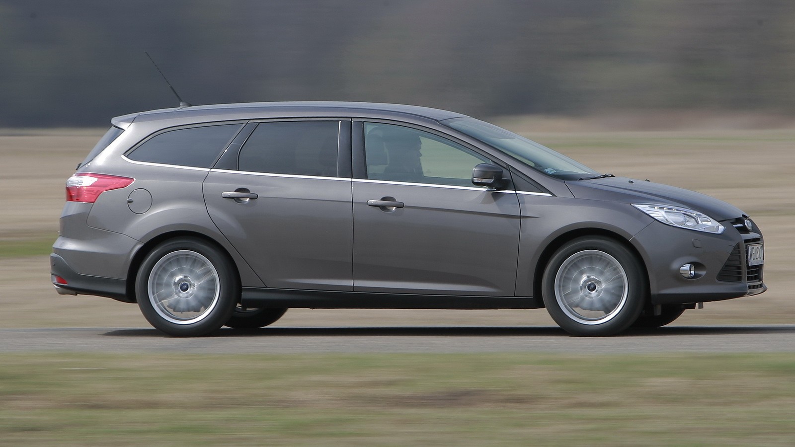 Ford Focus III 1.6 16V/105 KM (od 2010 r.)