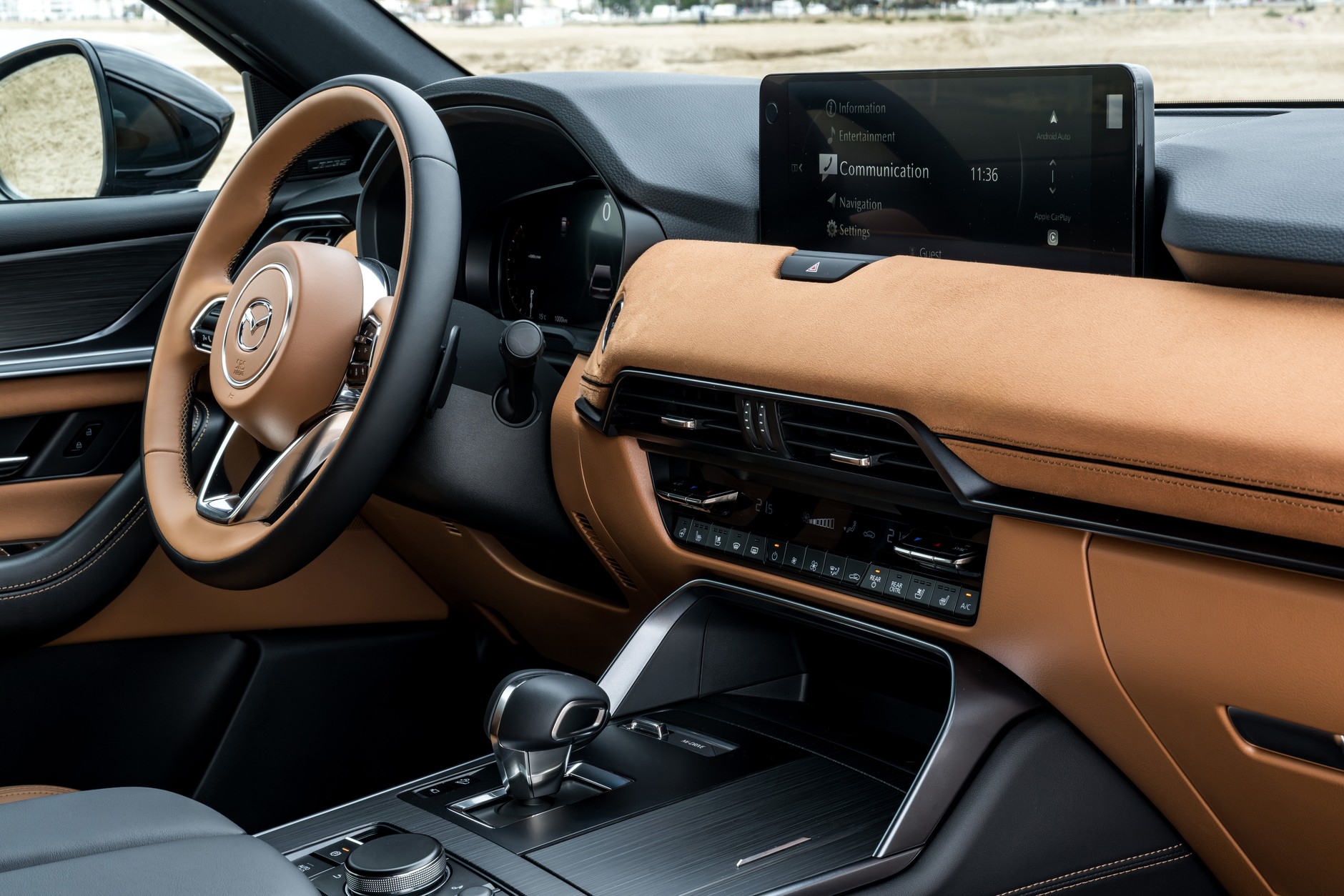 Mazda CX-80 w wersji na rok modelowy 2027