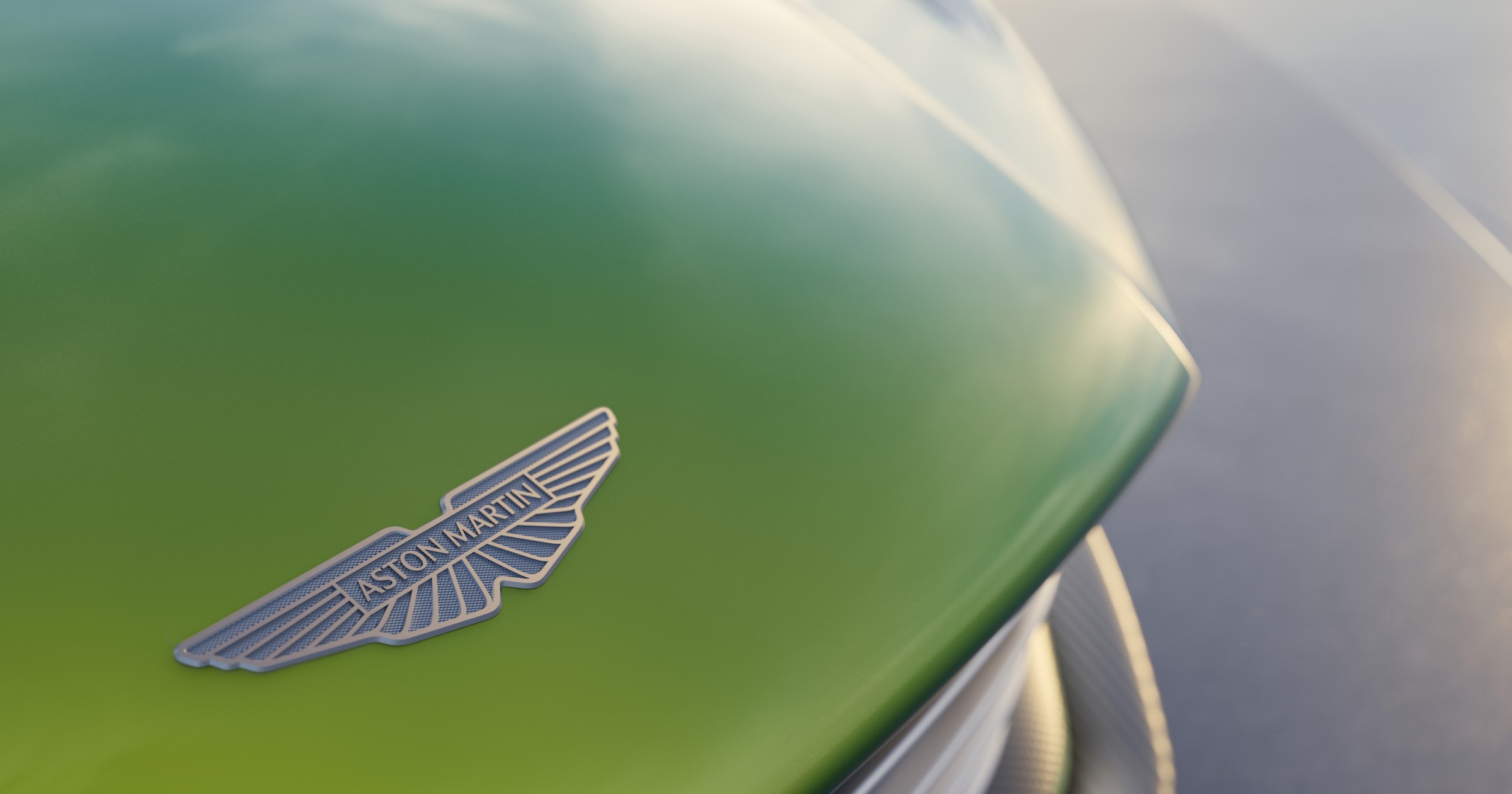 Aston Martin Valhalla