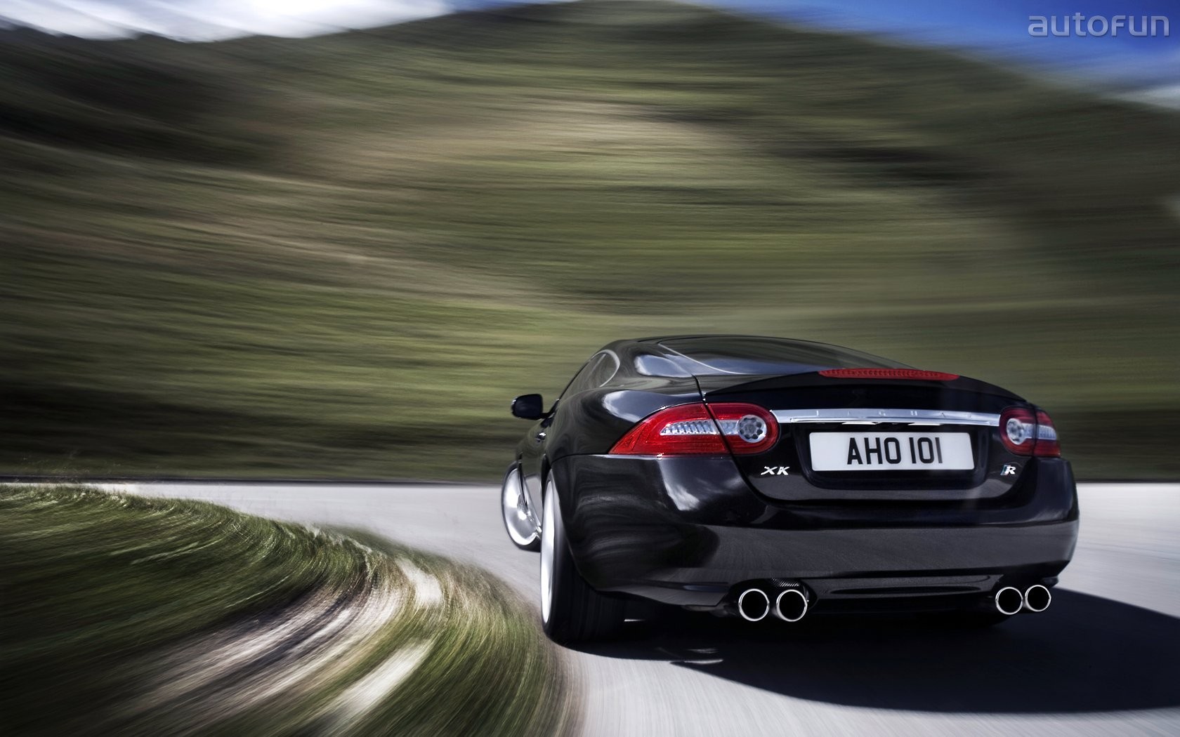 Jaguar XKR