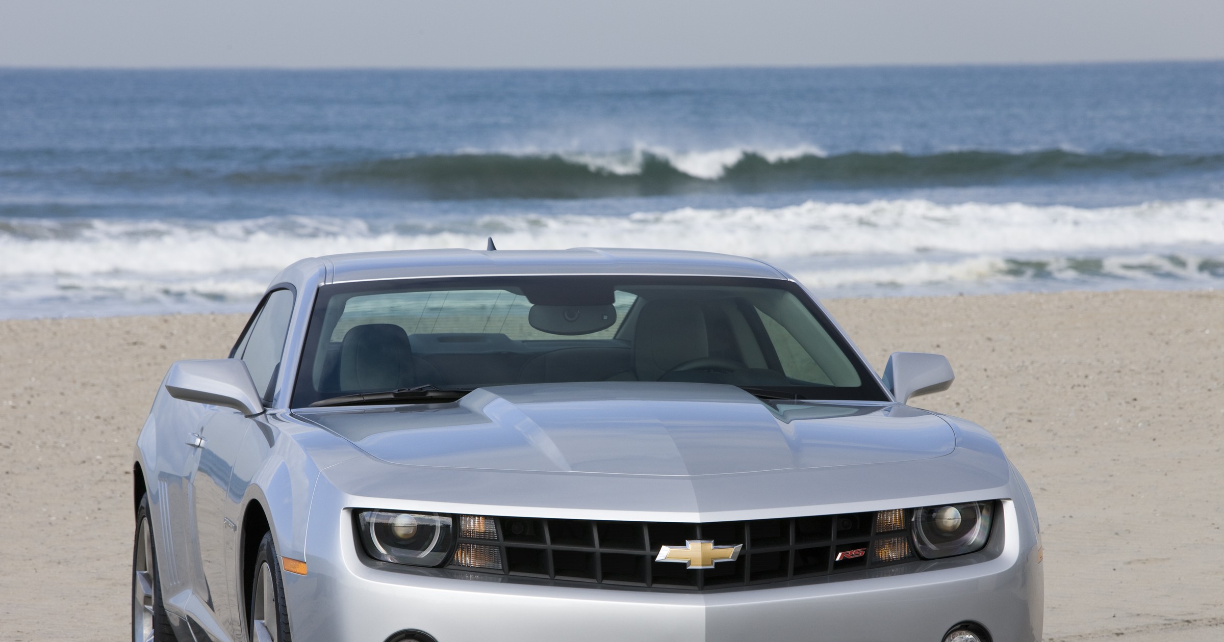 Chevrolet Camaro nadaje tempo segmentowi samochodów sportowych w USA