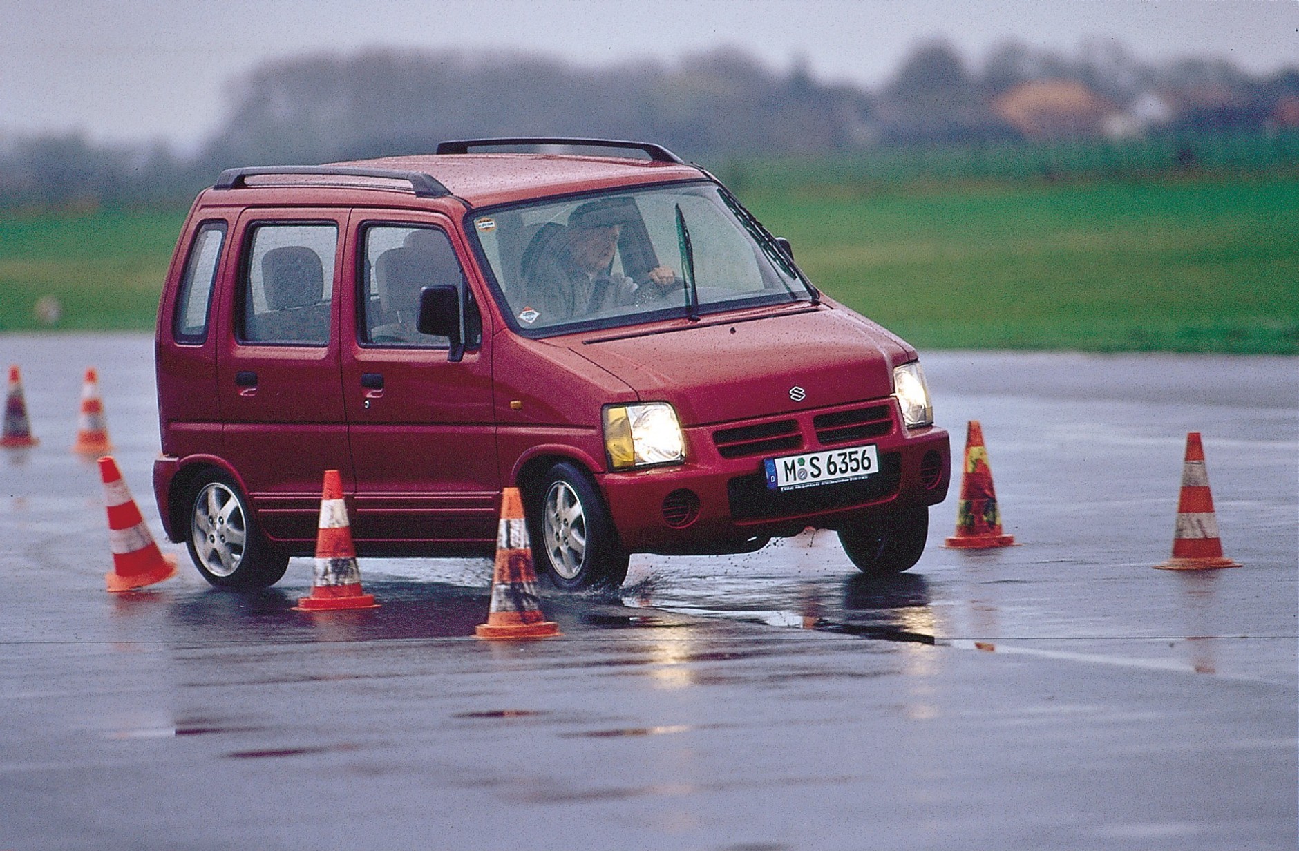 Miejsce 14: Suzuki Wagon R+