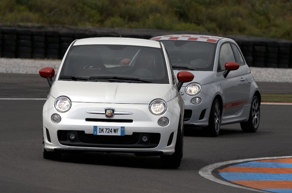 500 Abarth - Legenda wróciła na tor