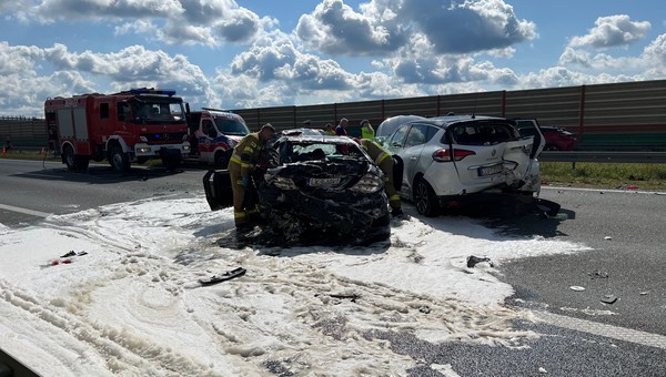 Poważny wypadek na autostradzie A2 w kierunku Poznania.