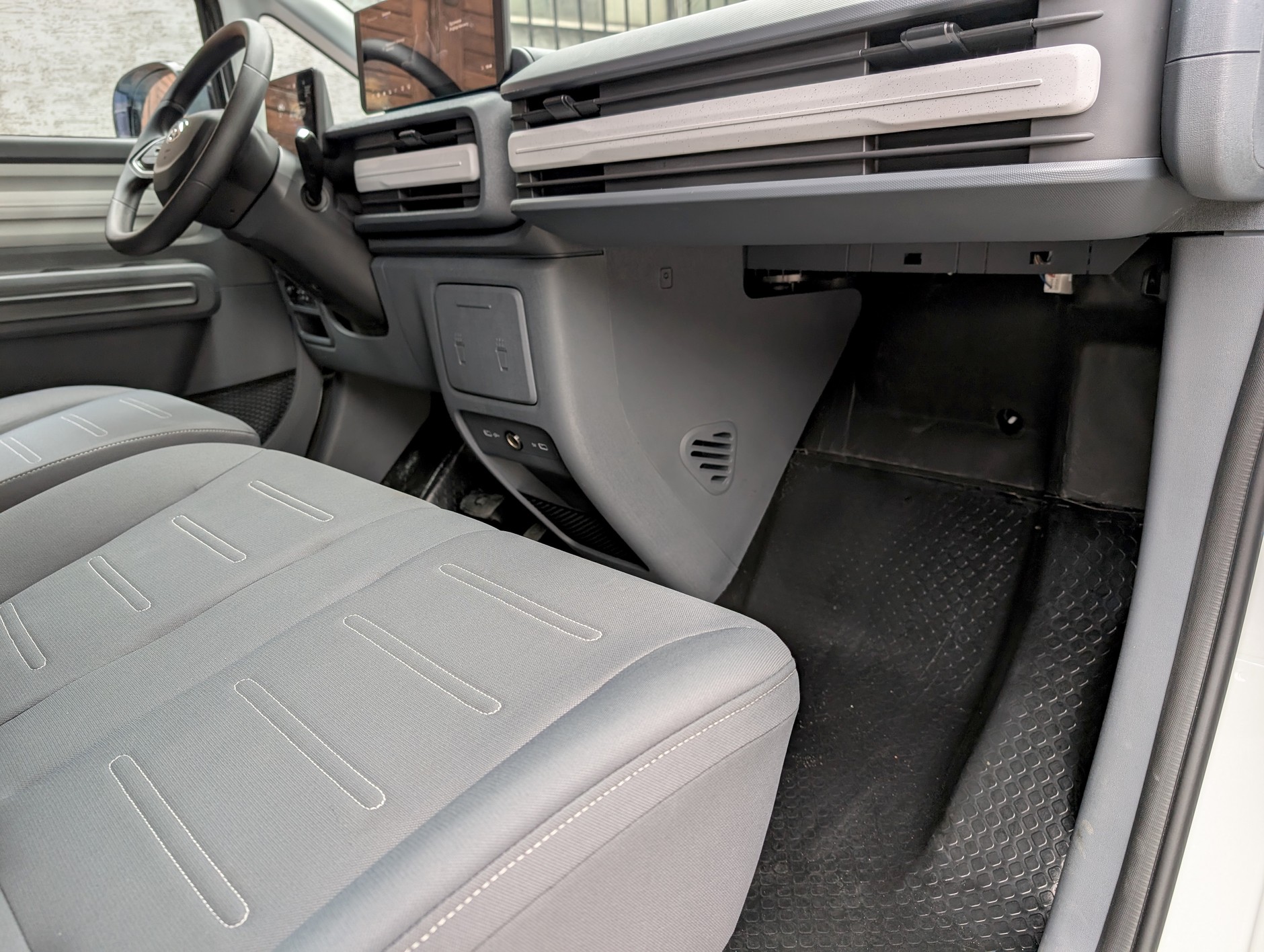 Maxus e-Deliver 5 Furgon L1H1