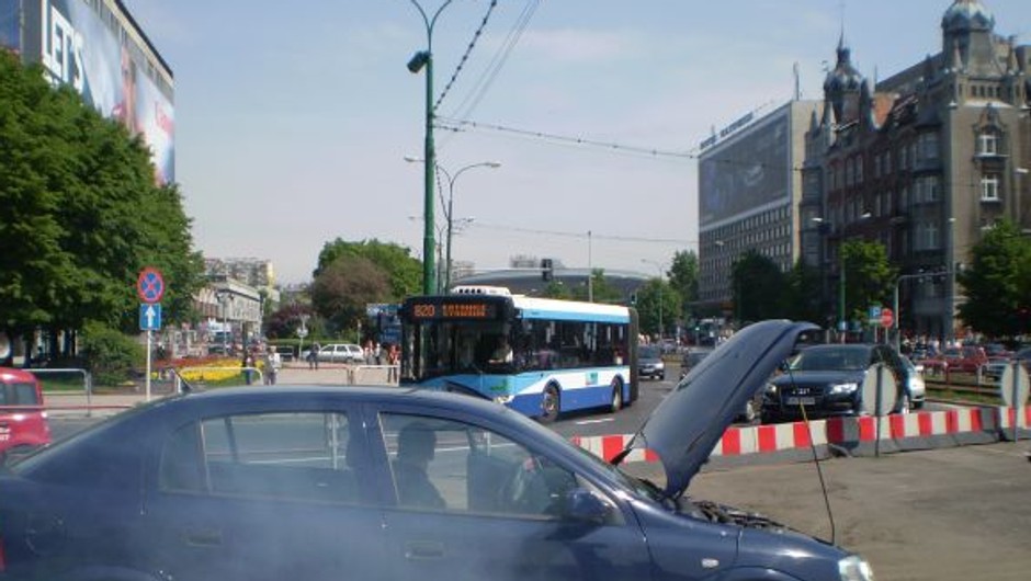 Bezpieczny samochód we Wrocławiu