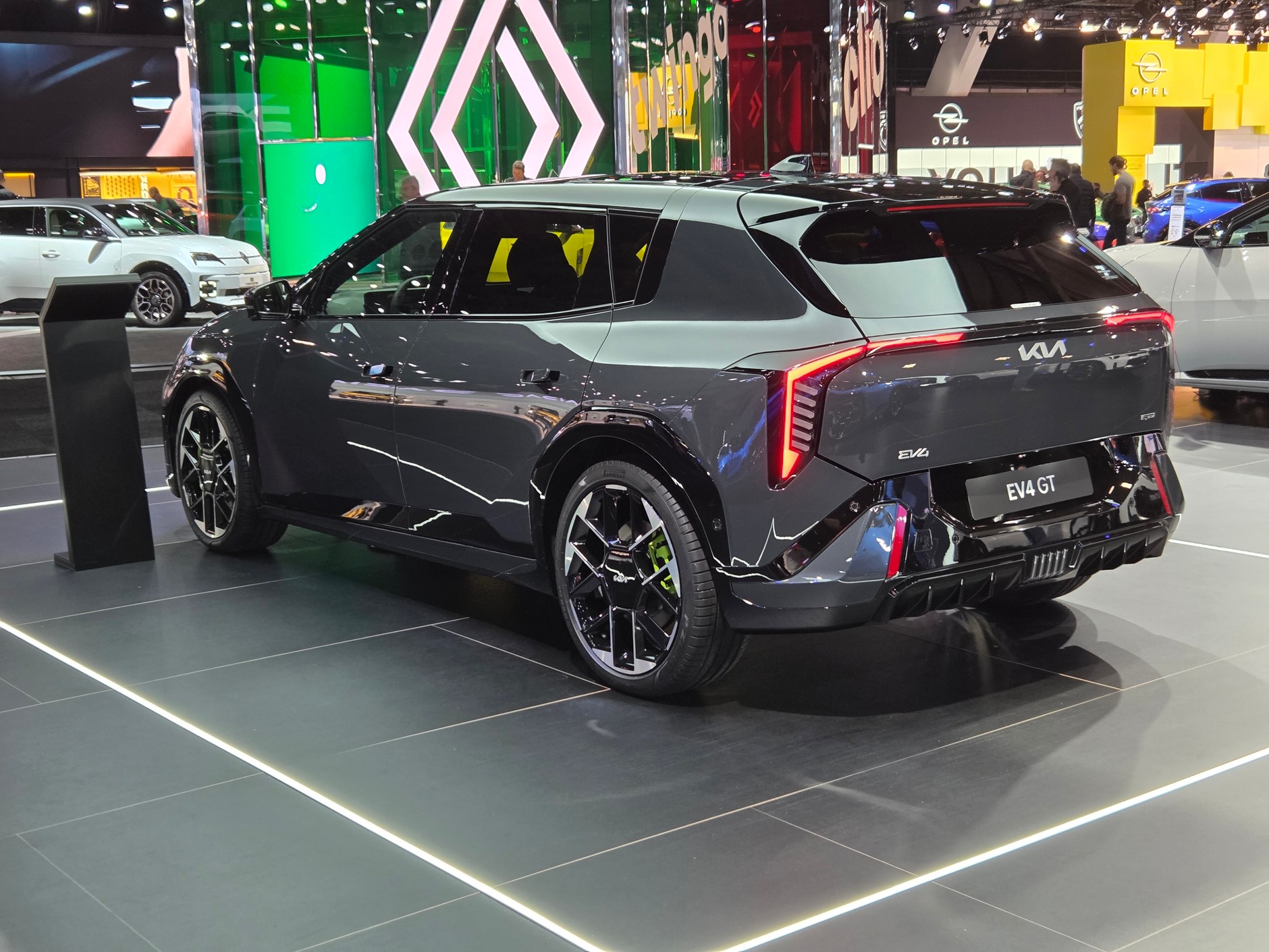 Kia EV4 GT