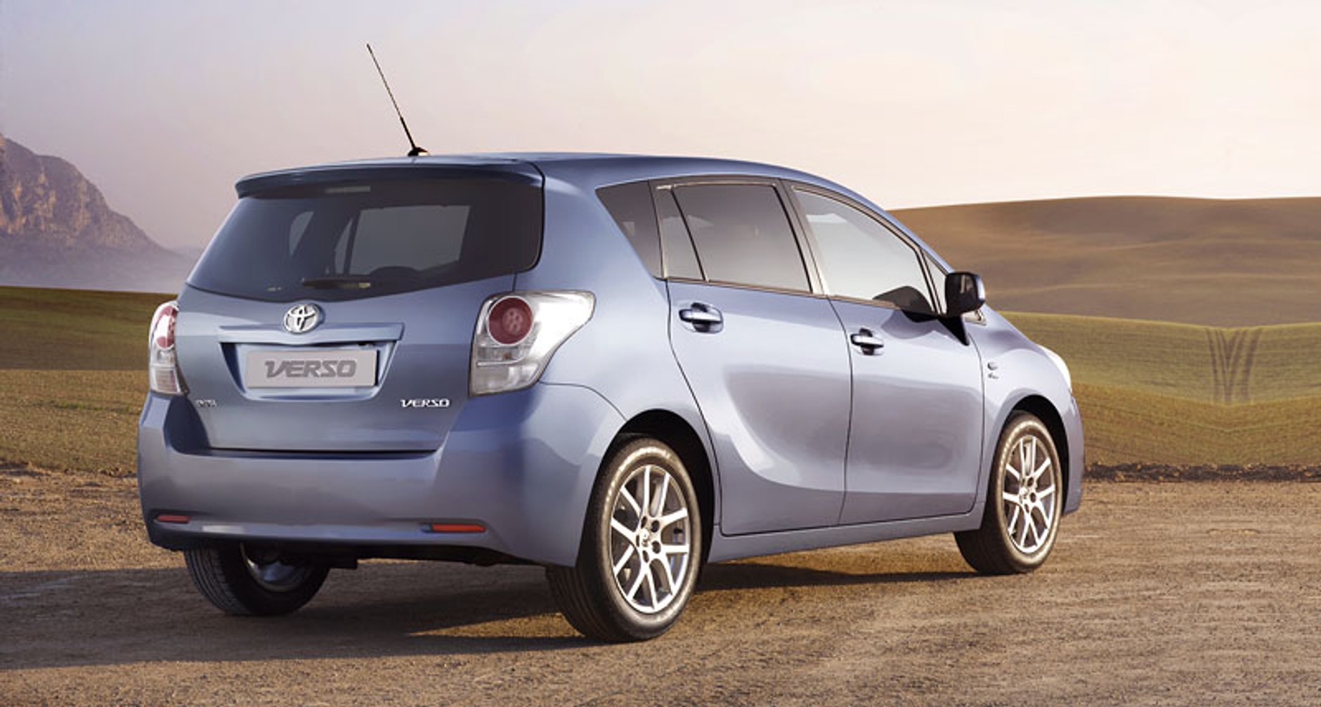 Genewa 2009: Toyota Verso – nowe 7-miejscowe MPV