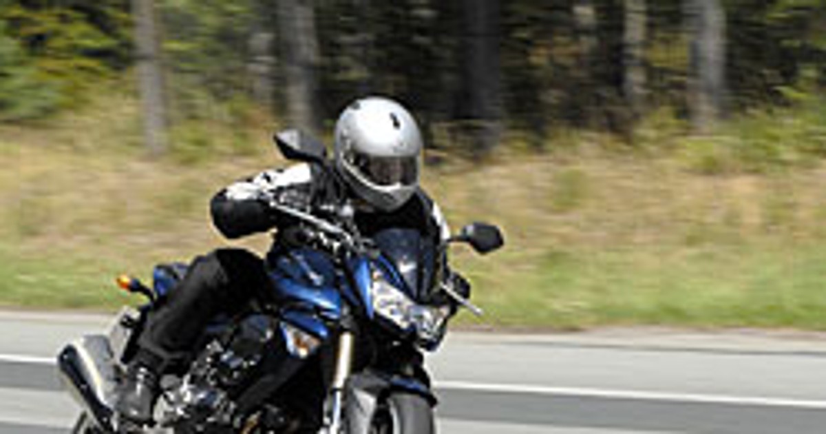 Kawasaki Z1000: sympatyczny osiłek (test)