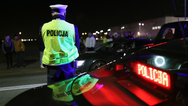 Teraz odblaski są wręcz koniecznością. Nie chodzi o mandat