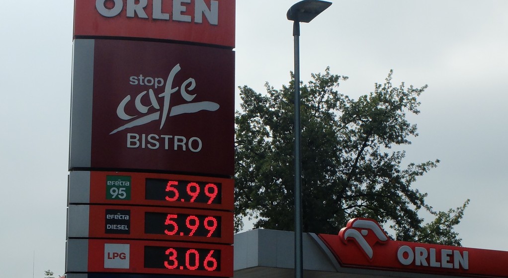 Jest tanie paliwo – będzie reglamentacja?