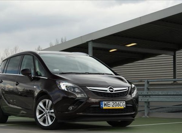 Opel Zafira Tourer - Minivan dla rodziny