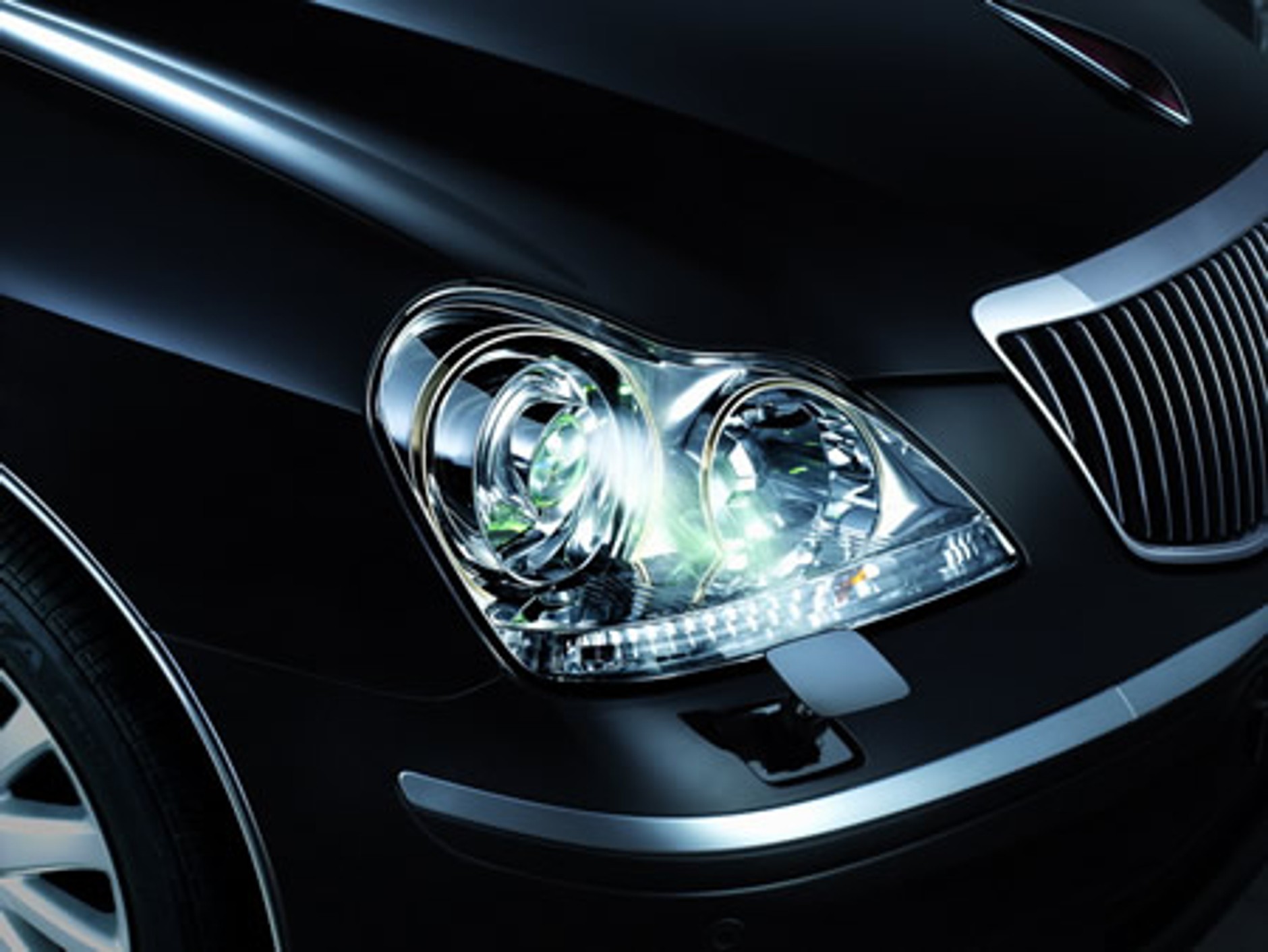 Pekin 2006: Hongqi Tonk HQ3