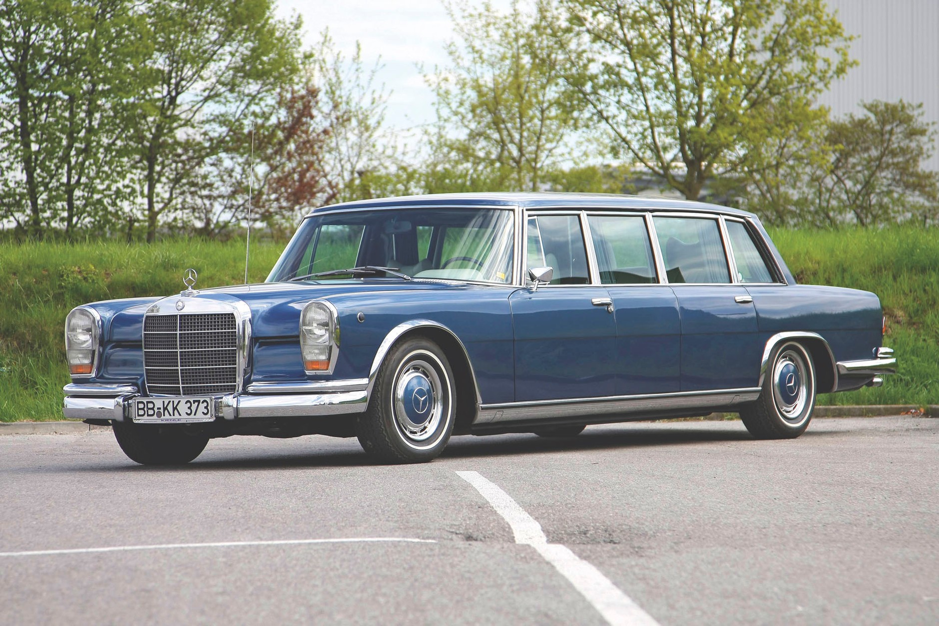 Mercedes 600 - apodyktyczny klasyk z gwiazdą
