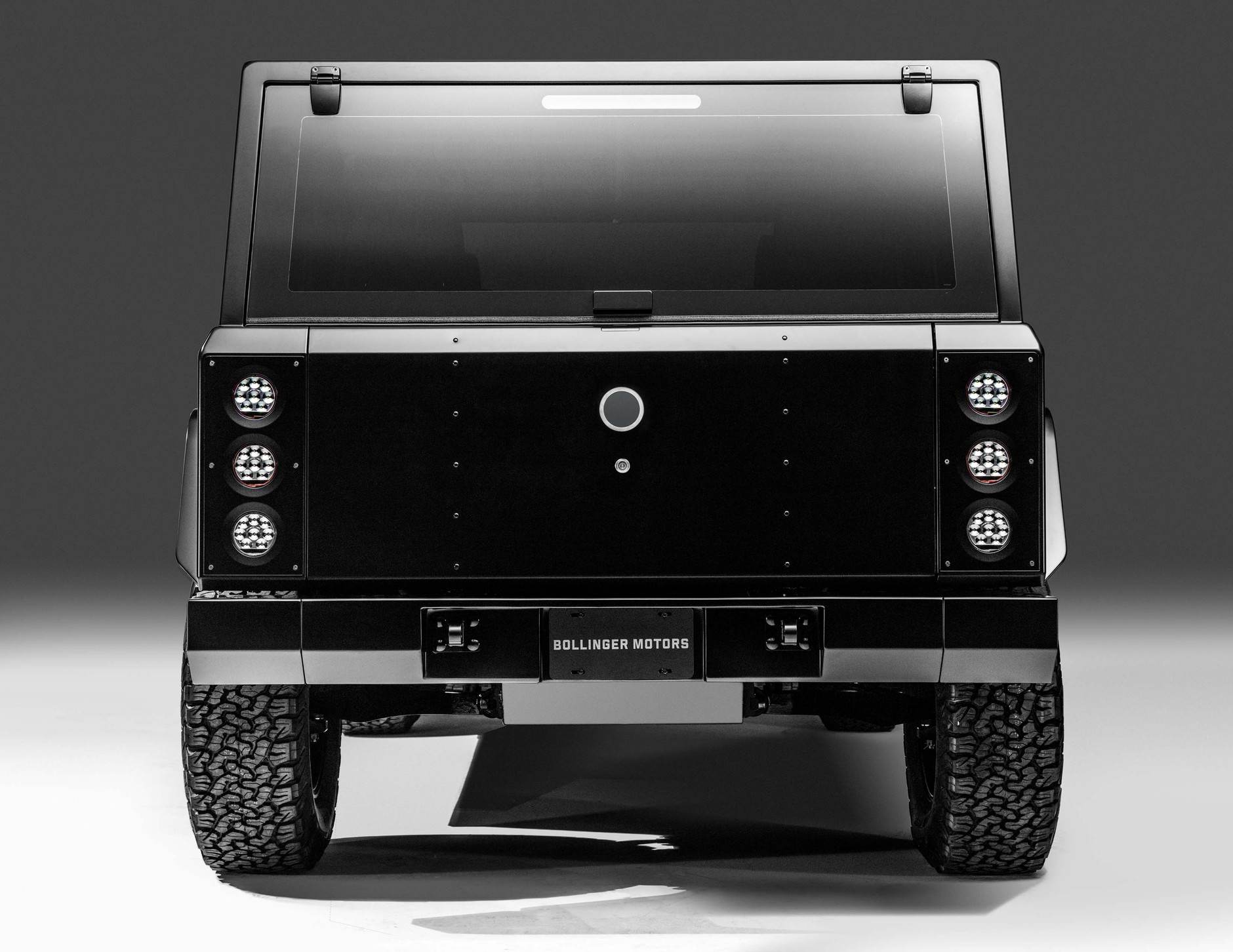 Bollinger - elektryczna terenówka