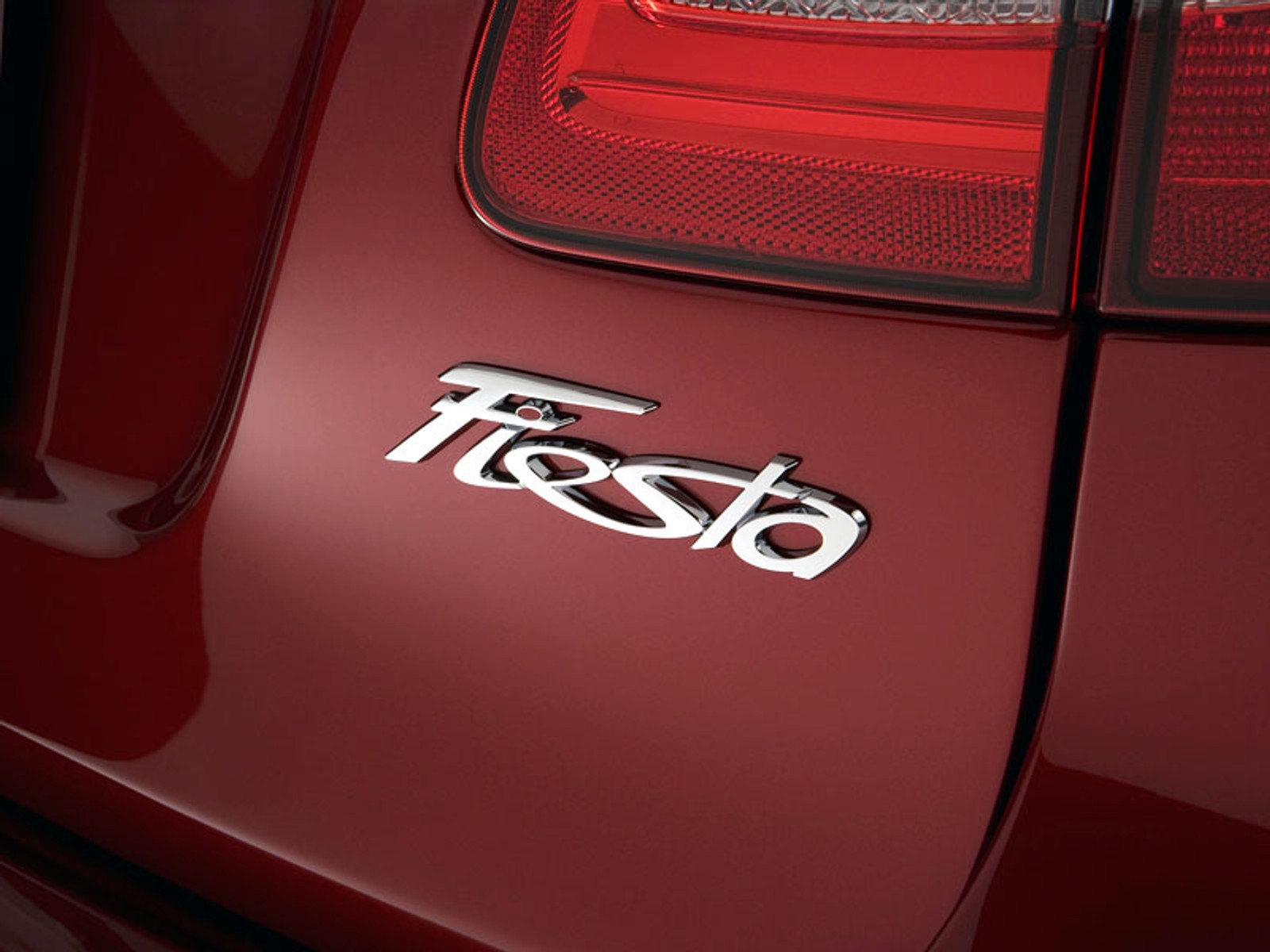 Ford Fiesta: hatchback i sedan z silnikiem 1,6 Ti-VCT (USA)