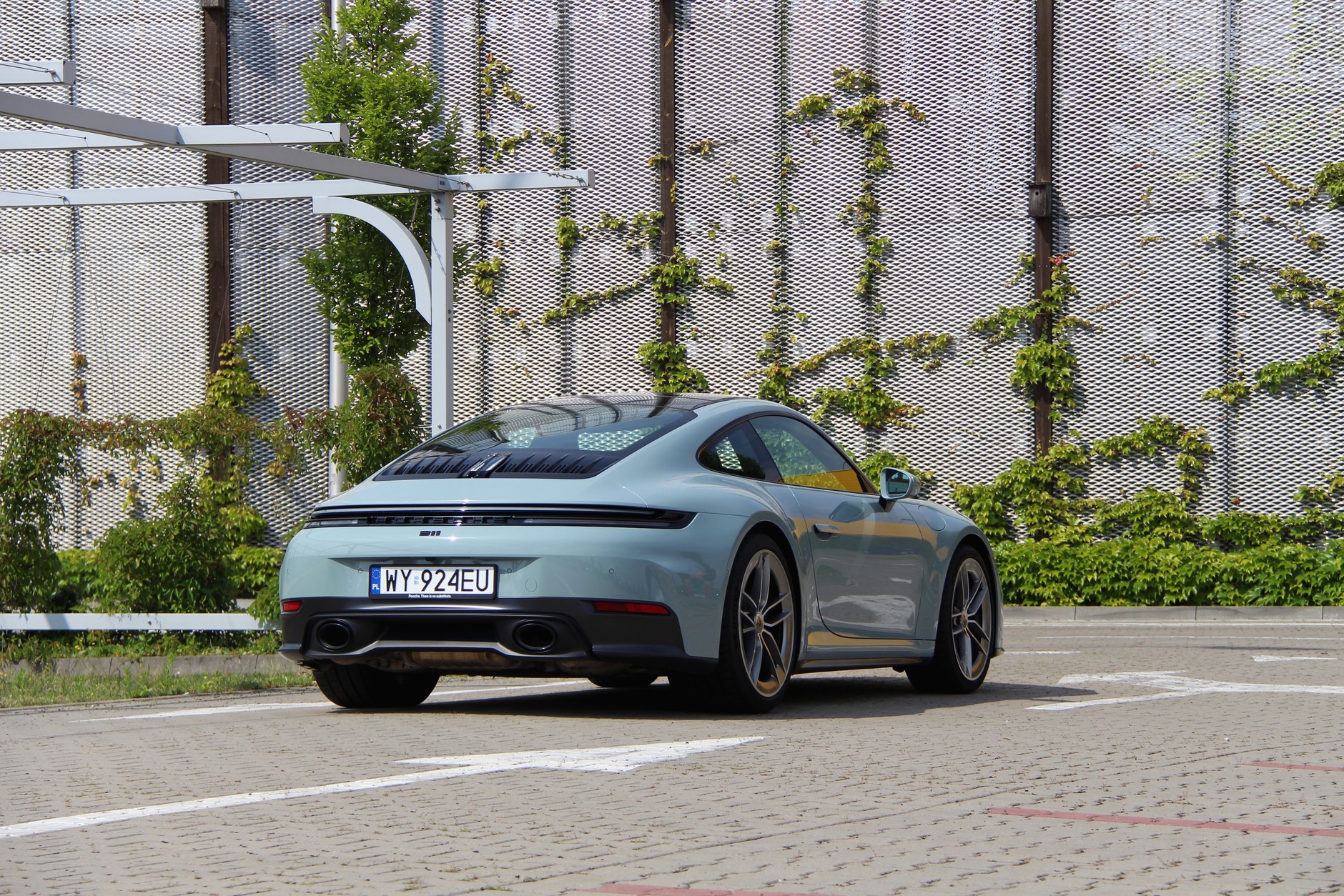 Porsche 911 Carrera (992.2)