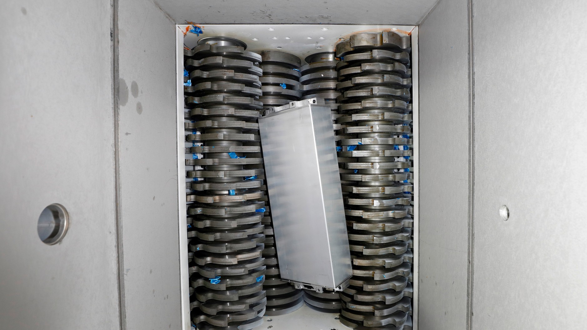 Moduł akumulatora MEB w rozdrabniarce