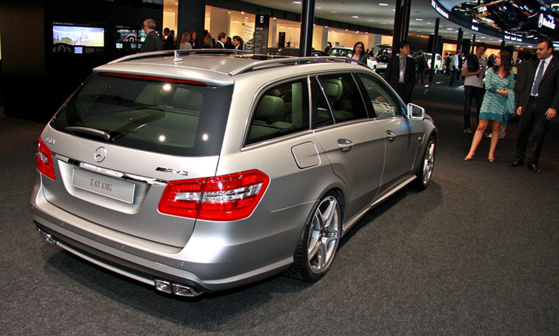 IAA Frankfurt 2009: Mercedes-Benz E 63 AMG T – pierwsze wrażenia, fotogaleria