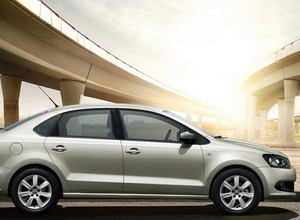 Nowy sedan VW jako Polo i Vento