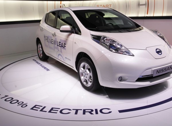 Elektryczny Nissan z Polski?