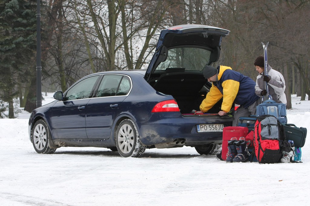 Samochodem na narty: zimowe ferie za granicą