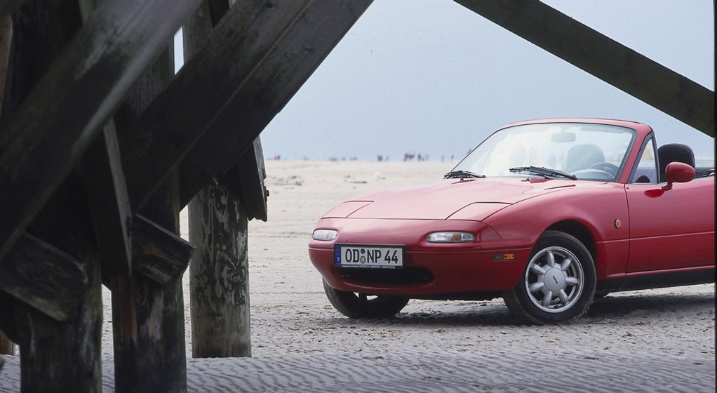 Mazda MX-5 - Auto małe, lekkie, fajne i bez dachu 