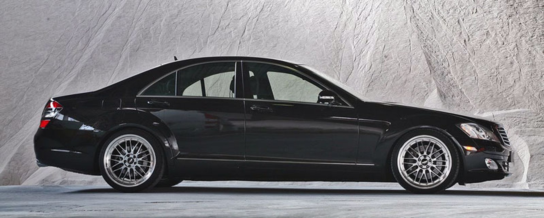 Mercedes-Benz S 500 4Matic po kuracji firmy Inden-Design