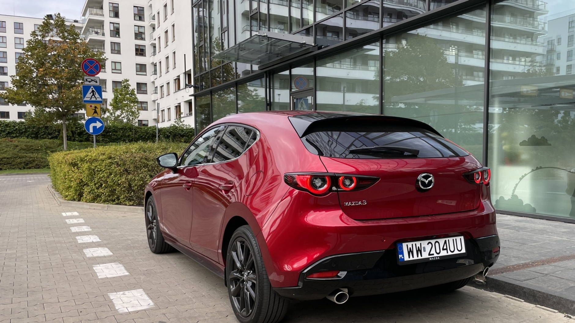 Mazda 3 2.5 e-Skyactiv G