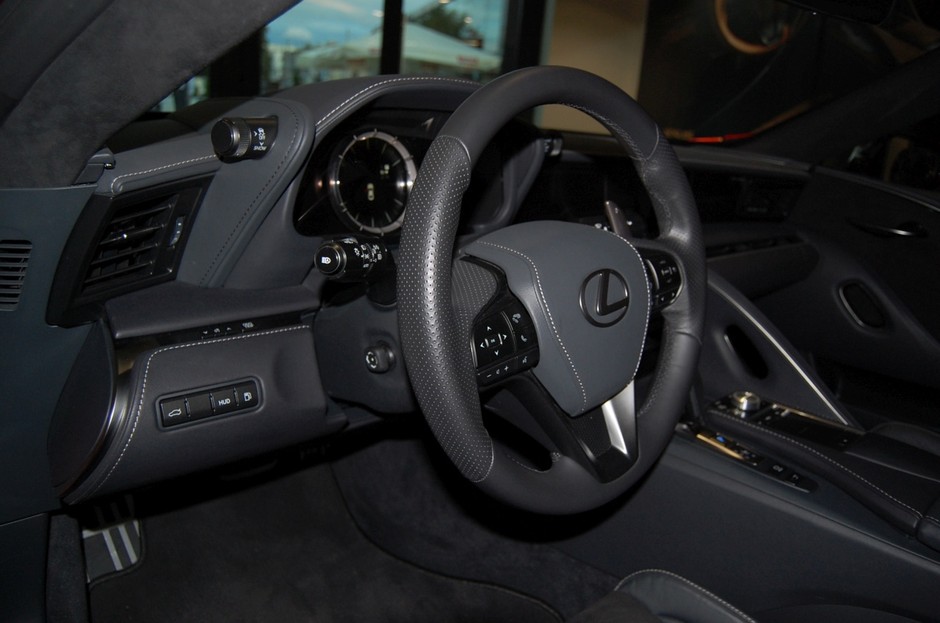Lexus LC