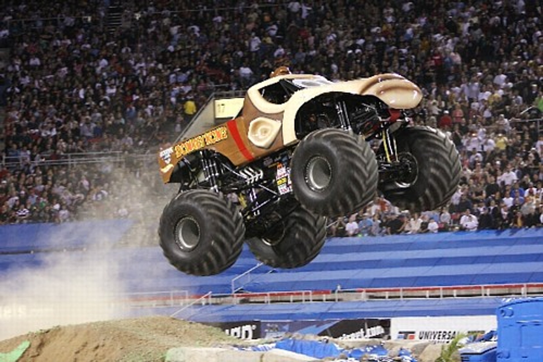 Monster Truck na ulicach Warszawy