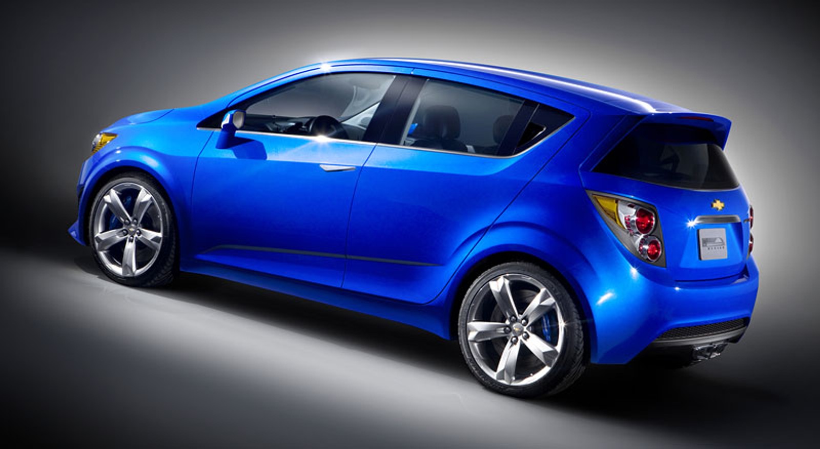 Detroit 2010: Chevrolet Aveo RS - maluch na amerykańskie szosy