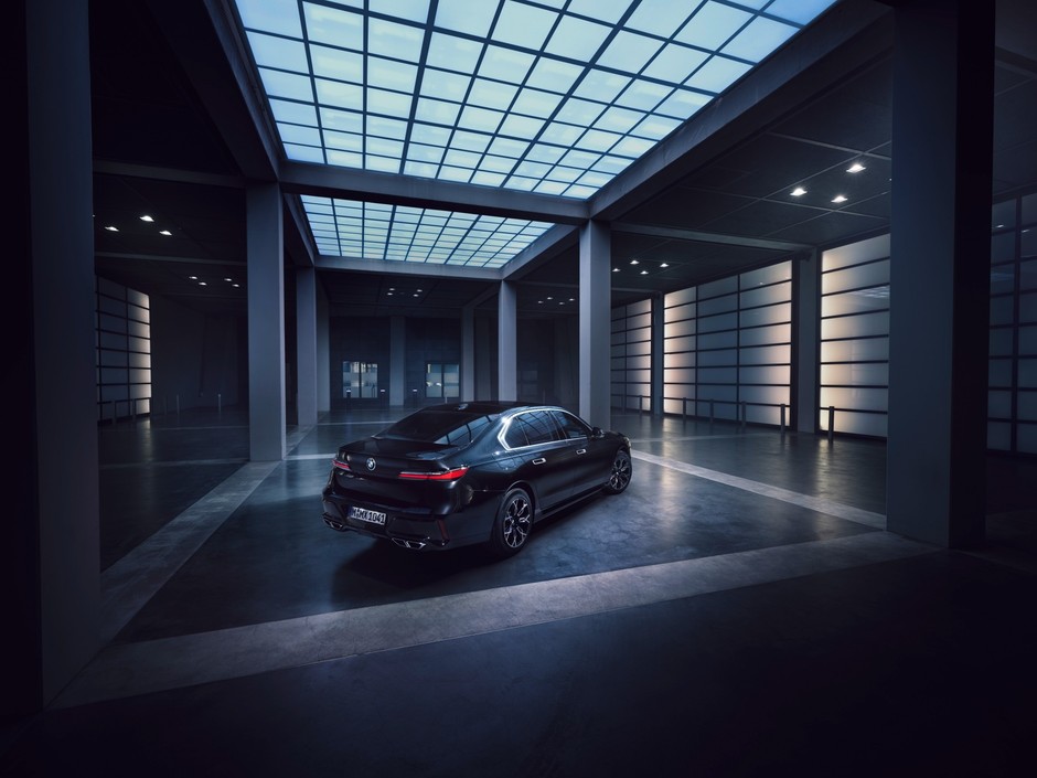 BMW serii 7 Protection. Jeżdżąca kapsuła bezpieczeństwa