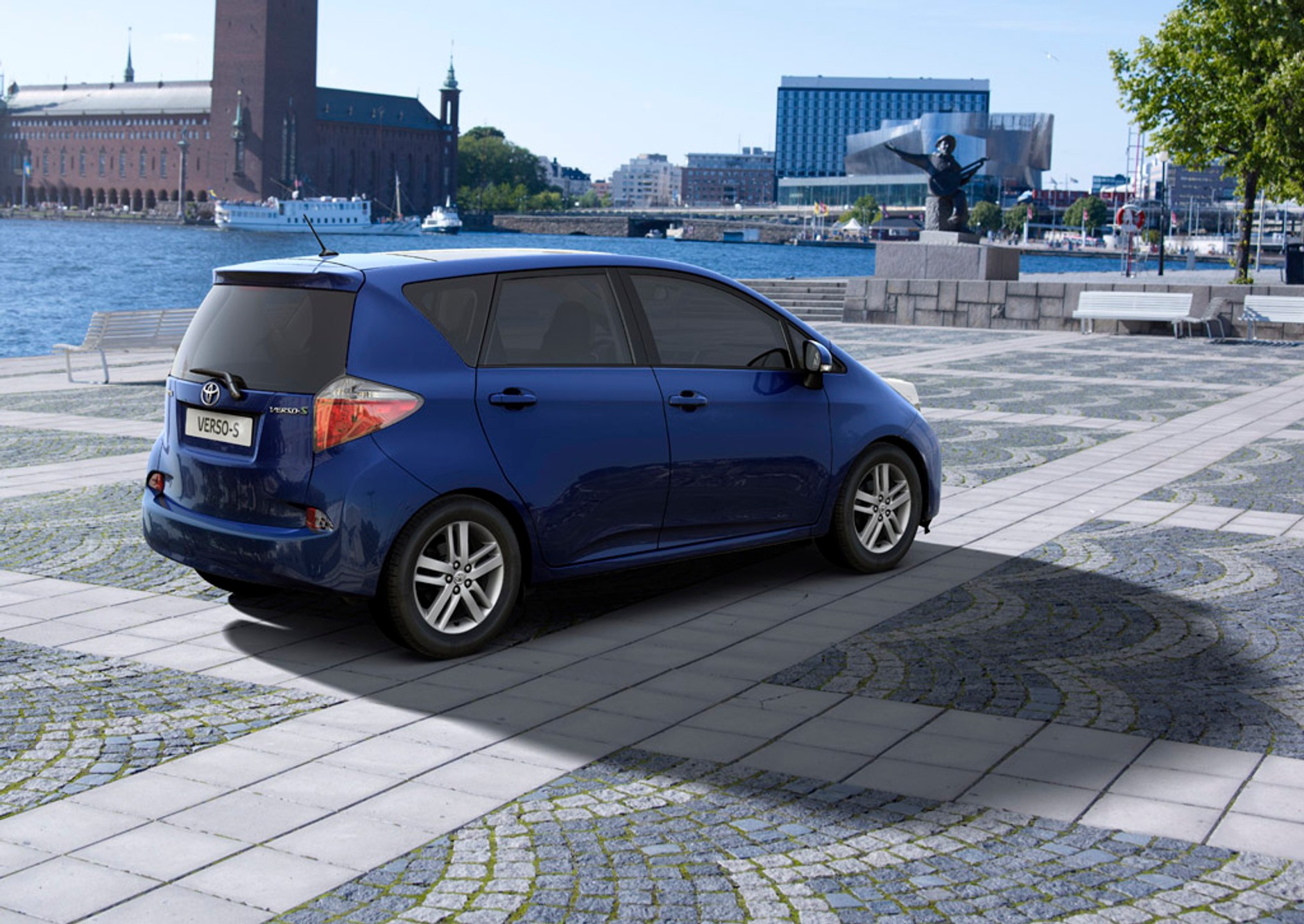 Przestronna i zwinna Toyota Verso-S
