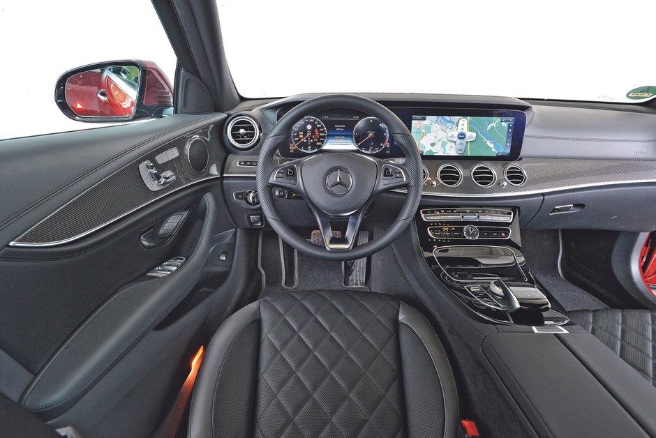 Porównanie: Mercedes E220d kontra Volvo V90 D4