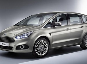 Odmłodzony Ford S-MAX w Paryżu
