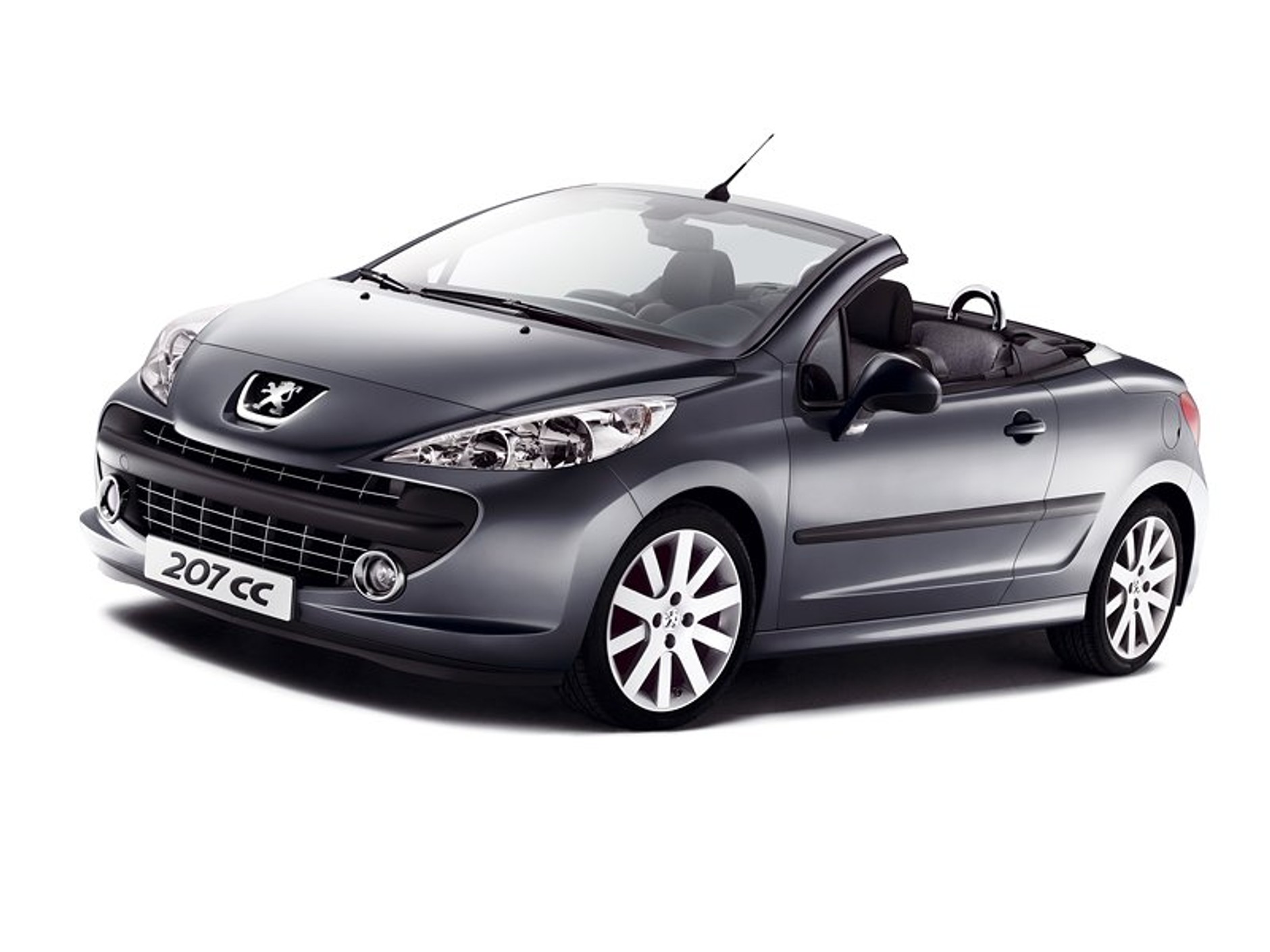 Peugeot: nieśmiertelny kameleon