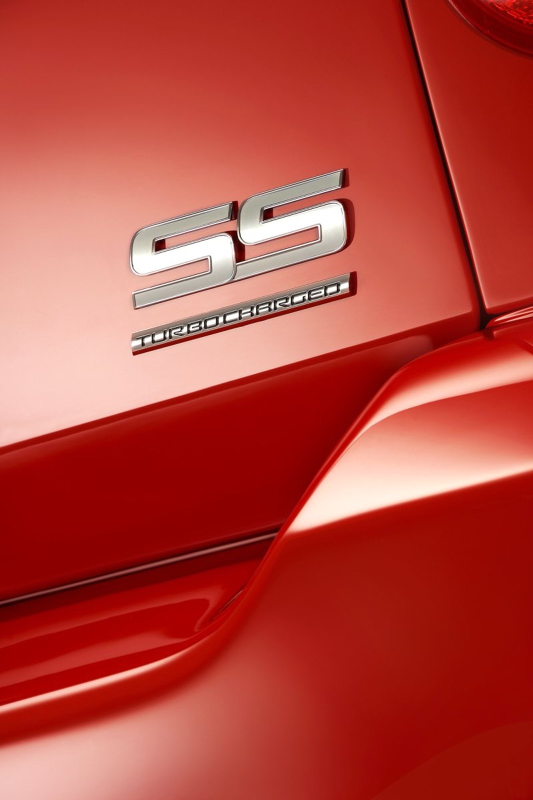 Chevrolet HHR SS: oficjalne informacje o ostrym modelu na rok 2008