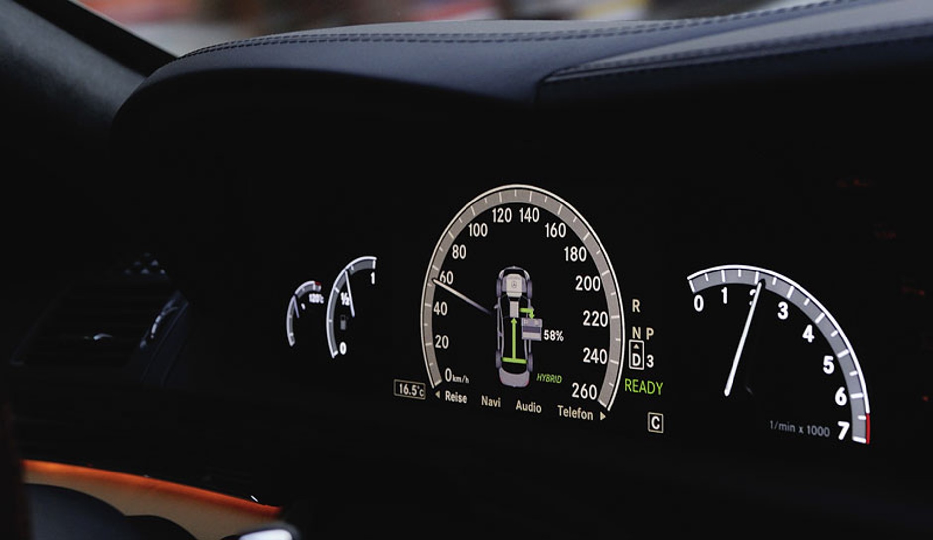 Mercedes-Benz S 400 BlueHybrid – klasa S od przyszłego roku ze zużyciem 7,9 l/100 km