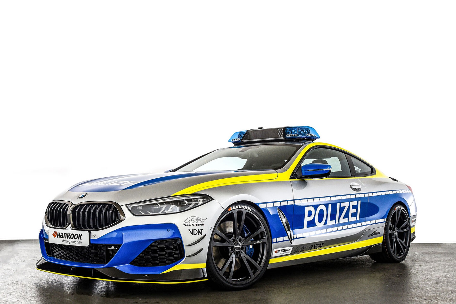 Policyjne BMW M850i AC Schnitzer