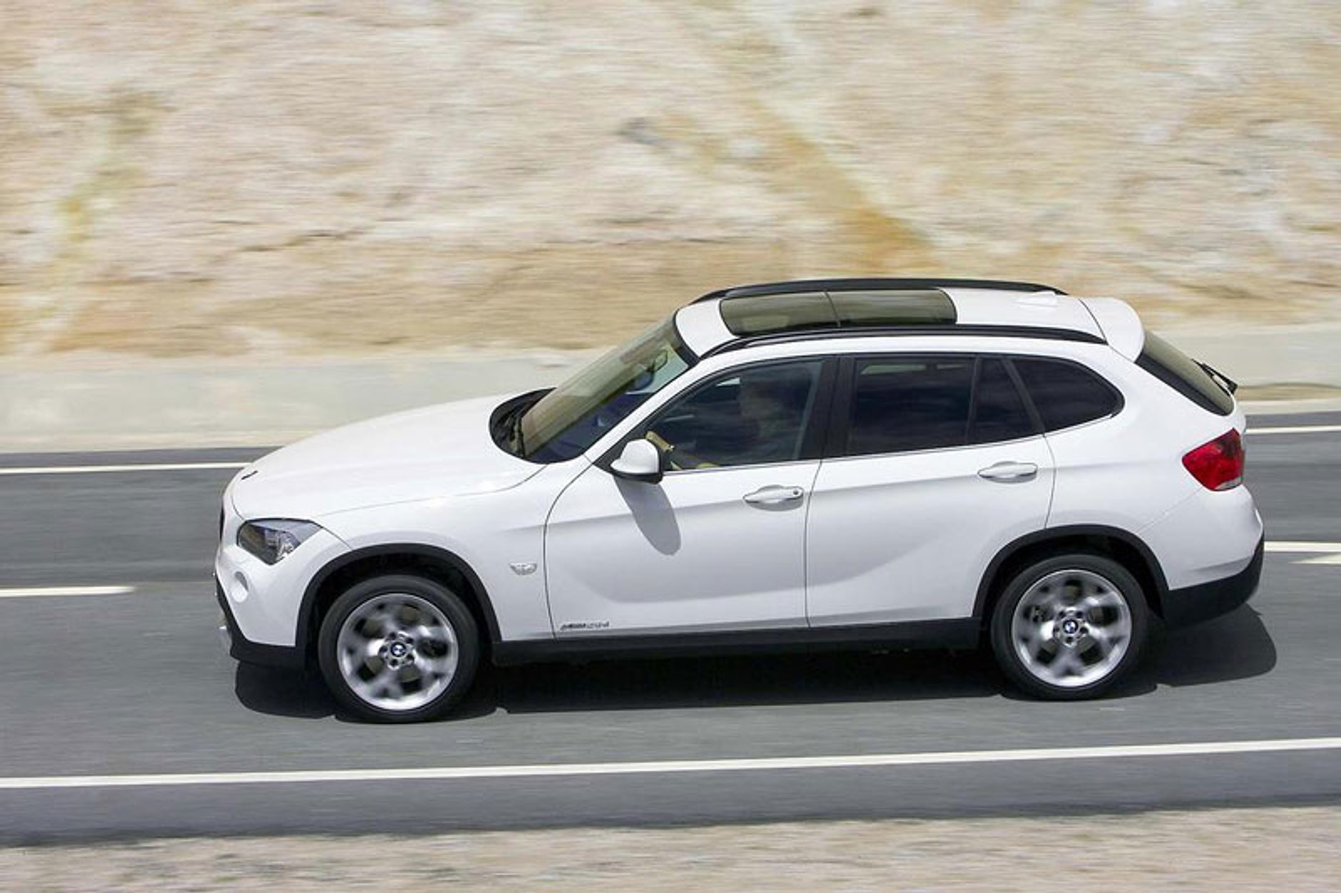 Jak powstaje BMW X1? - wideo z fabryki w Lipsku